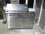 Capital Natural Gas Barbecue Grill The King of Barbecues, w/cover