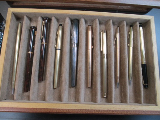 Pen Collection - Mem 18k Nib, Cross and More Plus two bottles of Mont Blanc ink- con 6