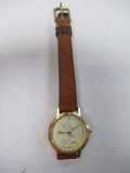 Vintage Mickey Mouse Watch - con 668