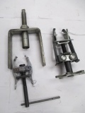 3 Snap-On Pullers - con 12