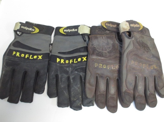 Two Pair of Antivibration Gloves - con 757