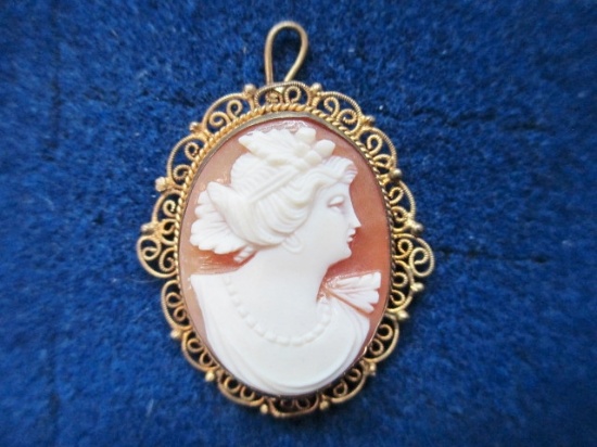 Antique Cameo Brooch or Pendant - con 672