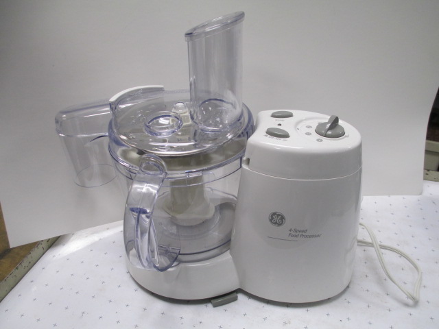 GE Food Processor - Works - Will not be shipped 