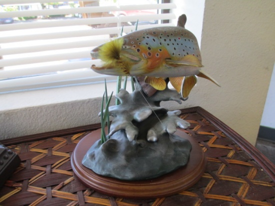 Nolde Brown Trout Treasures - Danbury Mint - Will not be shipped - con 699