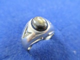 Sterling Silver and Cats Eye Ring - Size 7.75 -  con 447