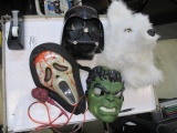 Assorted Halloween Masks - con 757