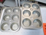11 Muffin Pans - Will not be shipped - con 311