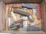 15 Pocket Knives - con 311