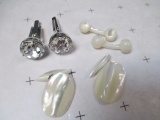 Three Vintage Cuff Link Sets - Two Mother of Pearl - con 672
