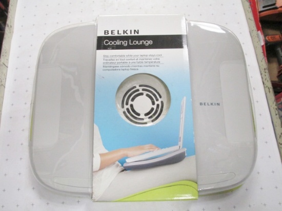New Belkin LapTop Cooling Pad - con 618