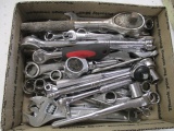 Assorted Wrenches - con 757