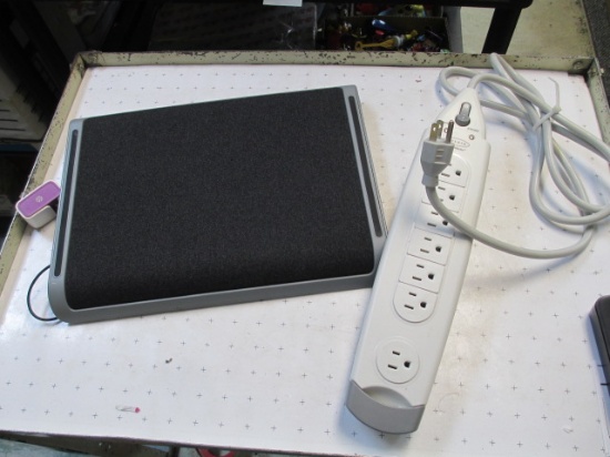 Laptop Cooling Pad and Surge Protector - Will not be shipped - con 12