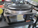 Crock Pot - Will not be shipped - con 555