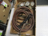Oxygen Hoses Settling or Gauges - Will not be shipped - con 555