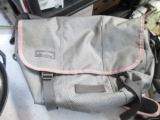 Large Timbukz Messenger Bag - con 672