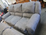 Double Recliner Sofa - Will not be shipped -con 476