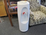 Water Dispenser - Will not be shipped - con 755