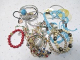 Assorted Jewelry - con 668