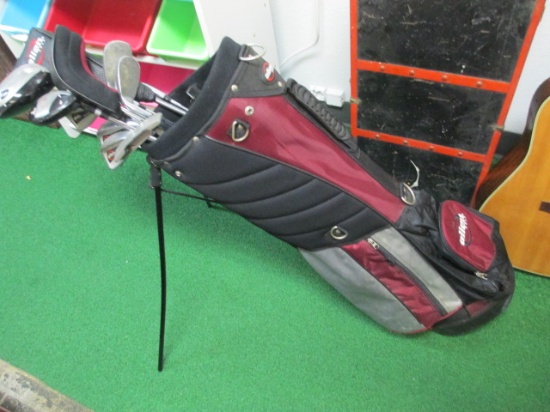 Golf Clubs with Bag - Will not be shipped - con 653