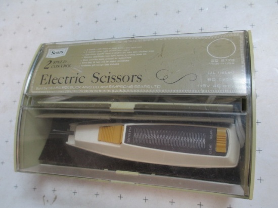 1969 Sears 2-Speed Electric Scissors - con 476