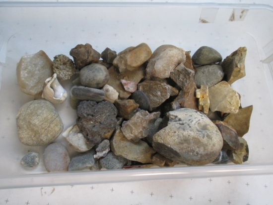 Assorted Rocks - Will not be shipped - con 653