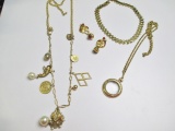 Vintage Jewelry -  con 668