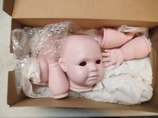 Porcelain Doll - Ready to paint and put together - con 694