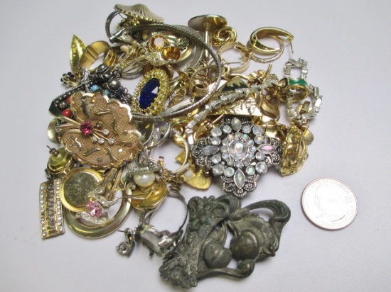 Jewelry - con 668