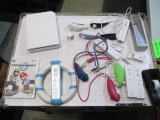 Wii - 1st Generation - with Controllers, Wheel and Game - con 694