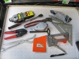 Assorted Tools - con 666