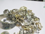 Tangled Jewelry - con 668