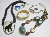 Assorted Jewelry- con 668