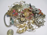Jewelry - con 668