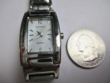 Women's Elegant Harre Benard Watch - con 668
