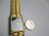 Jean Paul Diamond Key Watch - New Battery - con 668