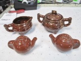 Salt and Pepper Creamer and Sugar Teapot - con 666