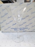 Set of 4 Princess House Crystal Martini Glasses - con 802