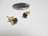 14k Gold and Stone Earrings - con 668