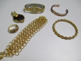 Assorted Jewelry - con 668