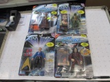 4 New Assorted Star Trek Figures - con 555