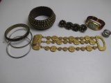Assorted Jewelry - con 668