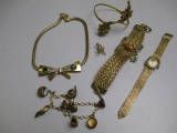 Vintage Jewelry con 668