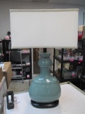 Modern Table Lamp with Shade - con 476