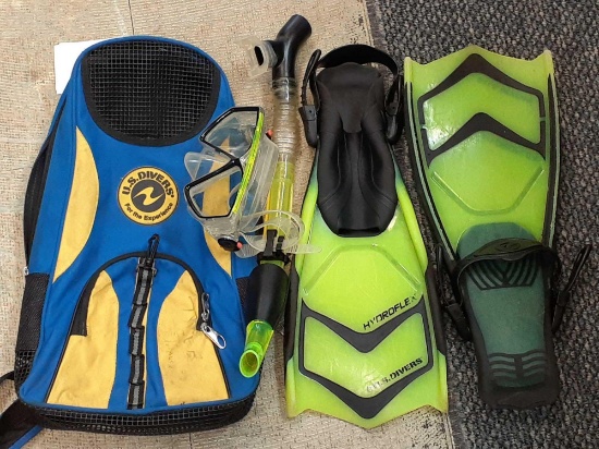 US Divers Goggles, Snorkle and Flipper- con 1010