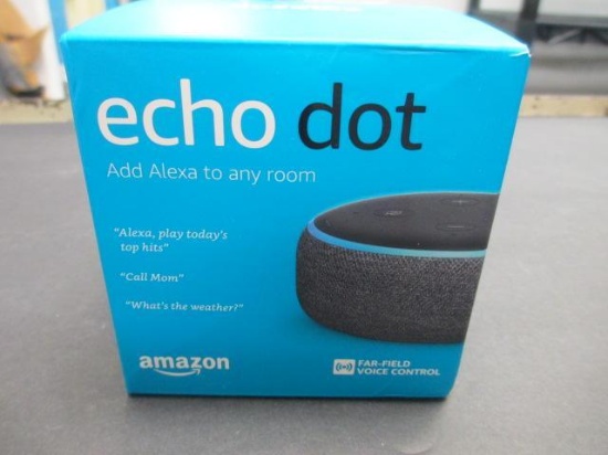 NIB Amazon Echo Dot - con 3