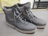 New Timberland Boots Size 9.5 - con 831
