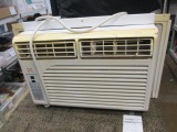 Window AC Unit by Daewoo Model # DWC-D520RLE 5300BTU Tested - Will NOT be Shipped - con 598