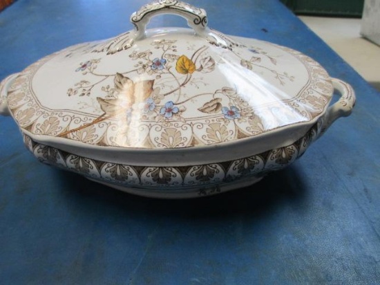Vintage English Serving Dish - will not ship - con 620