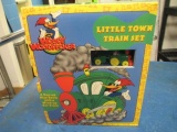 Woody Woodpecker Little Town Train Set New In Box - con 810