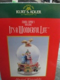 It's a Wonderful Life Musical Globe - con 555